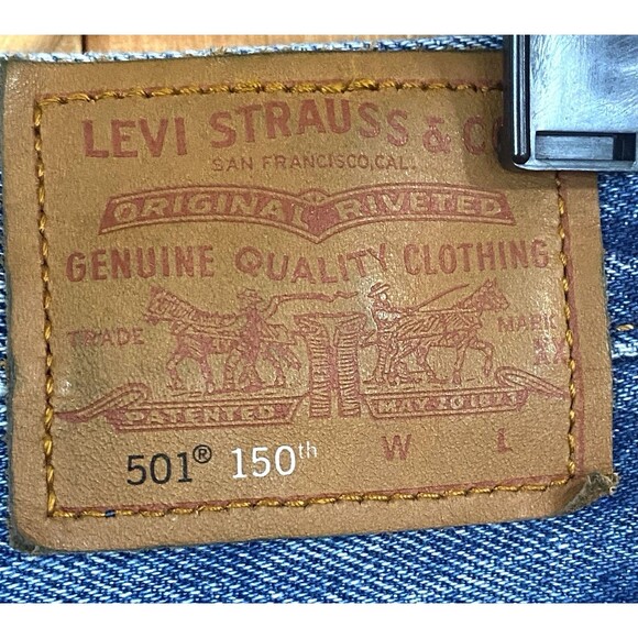 Levi’s 501 Anniversary High Rise Button Fly Jeans Women’s W28 L31 Distressed - Picture 5 of 16